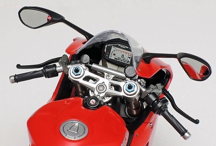 Tamiya - Ducati 1199 Panigale, 1/12, 14129 hind ja info | Klotsid ja konstruktorid | kaup24.ee