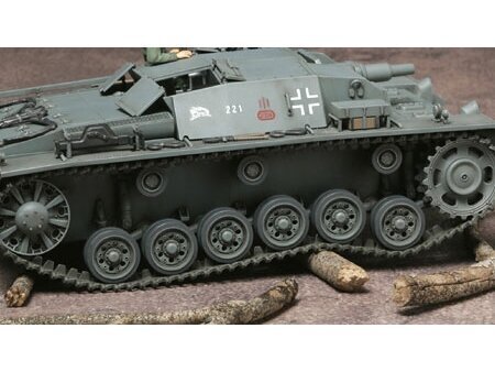 Tamiya - Sd.Kfz. 142 Sturmgeschütz III Ausf.B, 1/35, 35281 hind ja info | Klotsid ja konstruktorid | kaup24.ee