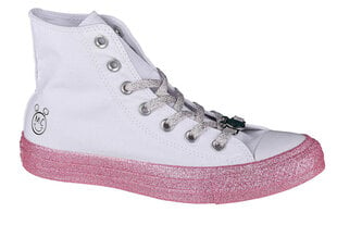 Naiste spordijalatsid Converse X Miley Cyrus Chuck Taylor Hi All Star 162239C, valge цена и информация | Спортивная обувь, кроссовки для женщин | kaup24.ee