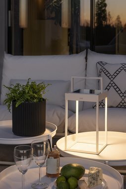 Konstsmide Portofino LED Solar/USB, valge, hämaraandur цена и информация | Aia- ja õuevalgustid | kaup24.ee