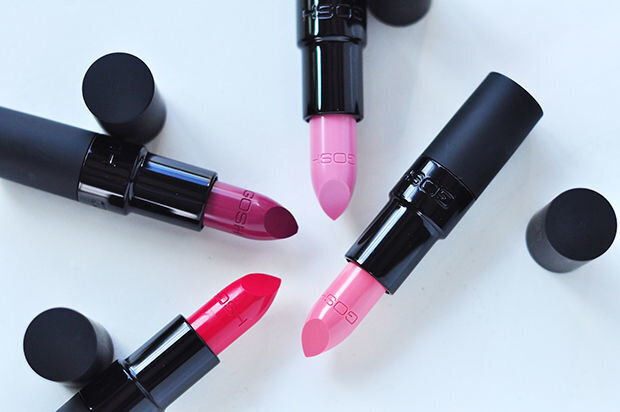 GOSH Velvet Touch Lipstick huulepulk 4 g, 164 Adorable цена и информация | Huulepulgad, -läiked, -palsamid, vaseliin | kaup24.ee