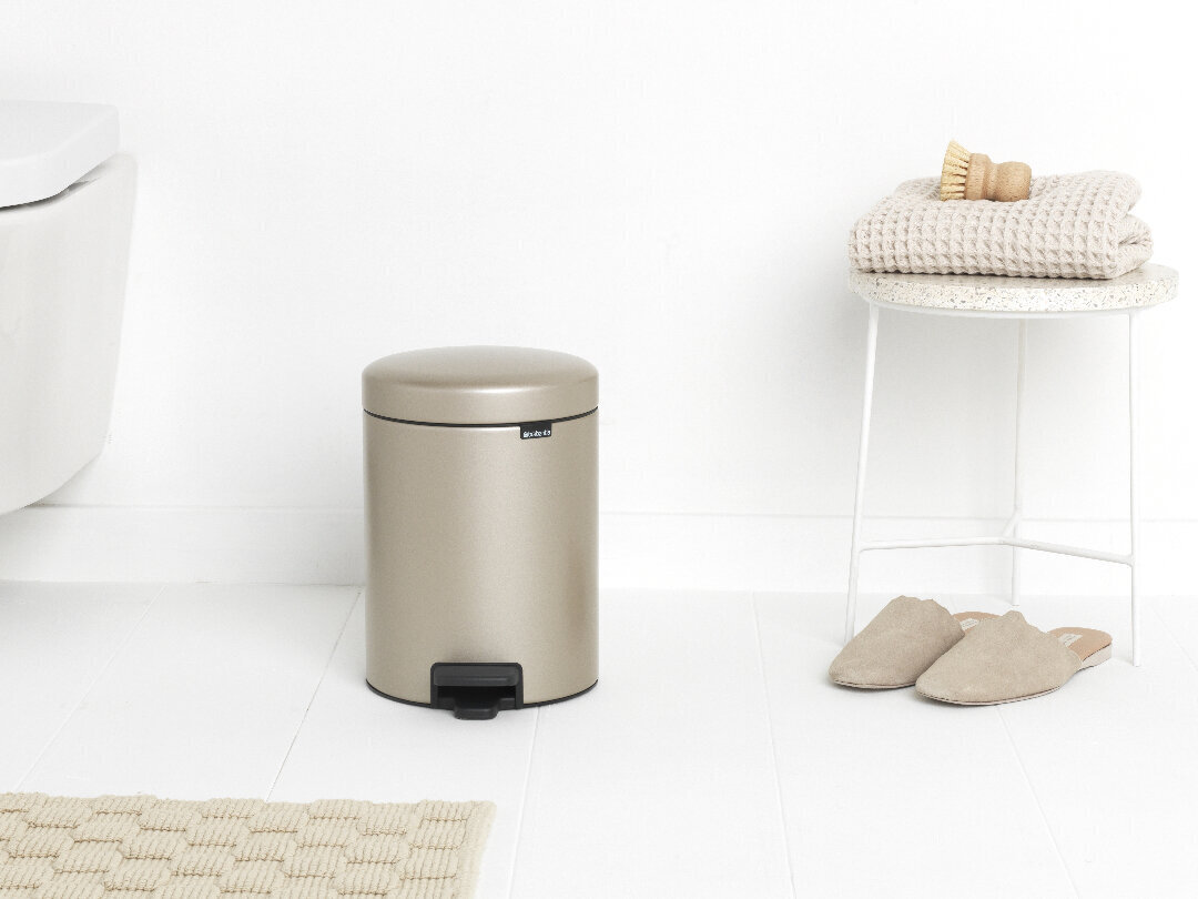 Brabantia NewIcon pedaaliga prügikast 5L, Champagne hind ja info | Prügikastid | kaup24.ee