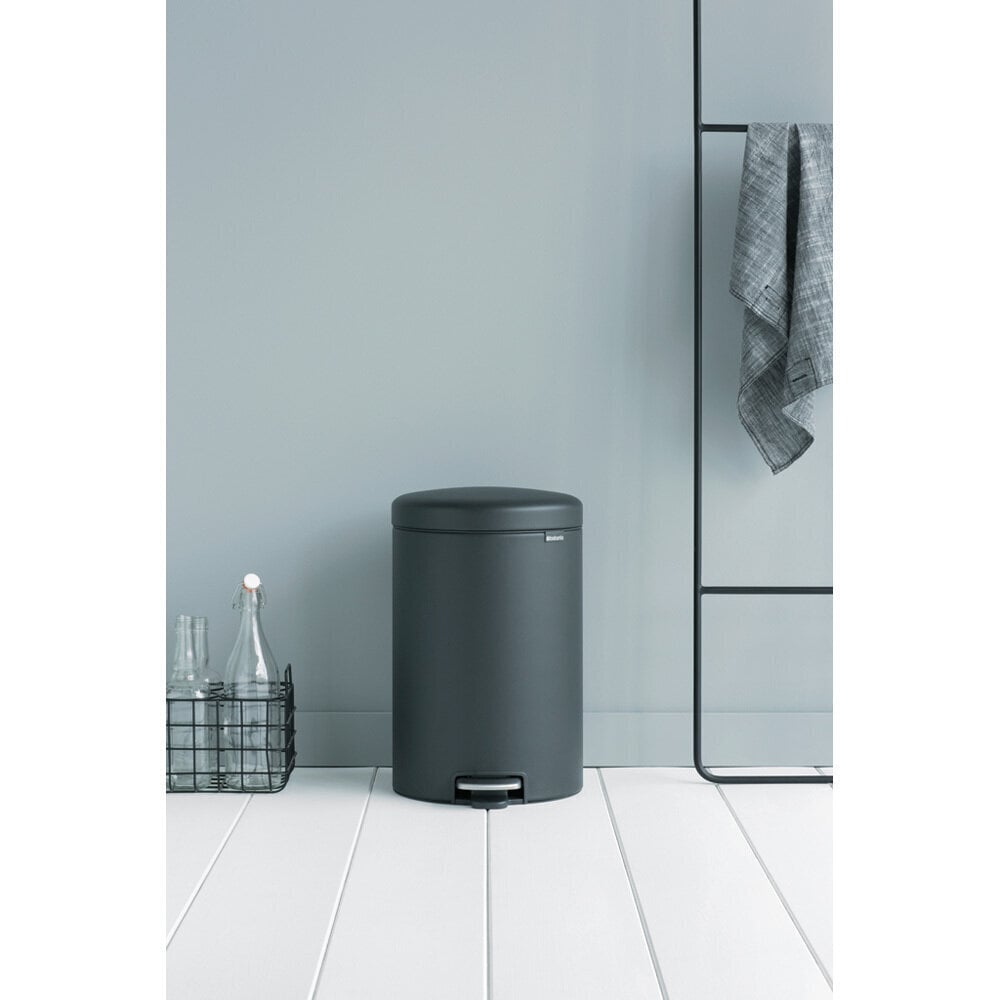 Brabantia NewIcon pedaaliga prügikast 20L, Mineral Infinite Grey hind ja info | Prügikastid | kaup24.ee