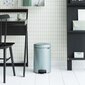 Brabantia NewIcon pedaaliga prügikast 12L, roheline цена и информация | Prügikastid | kaup24.ee