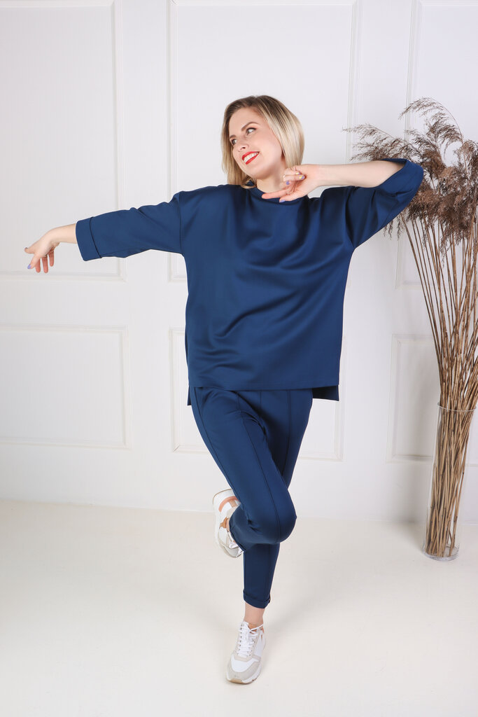 Minimalistlik trikotaažist kostüüm, kandiga, sinine цена и информация | Naiste kostüümid | kaup24.ee