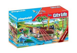 70741 PLAYMOBIL® City Life Seiklused mänguväljakul цена и информация | Конструкторы и кубики | kaup24.ee