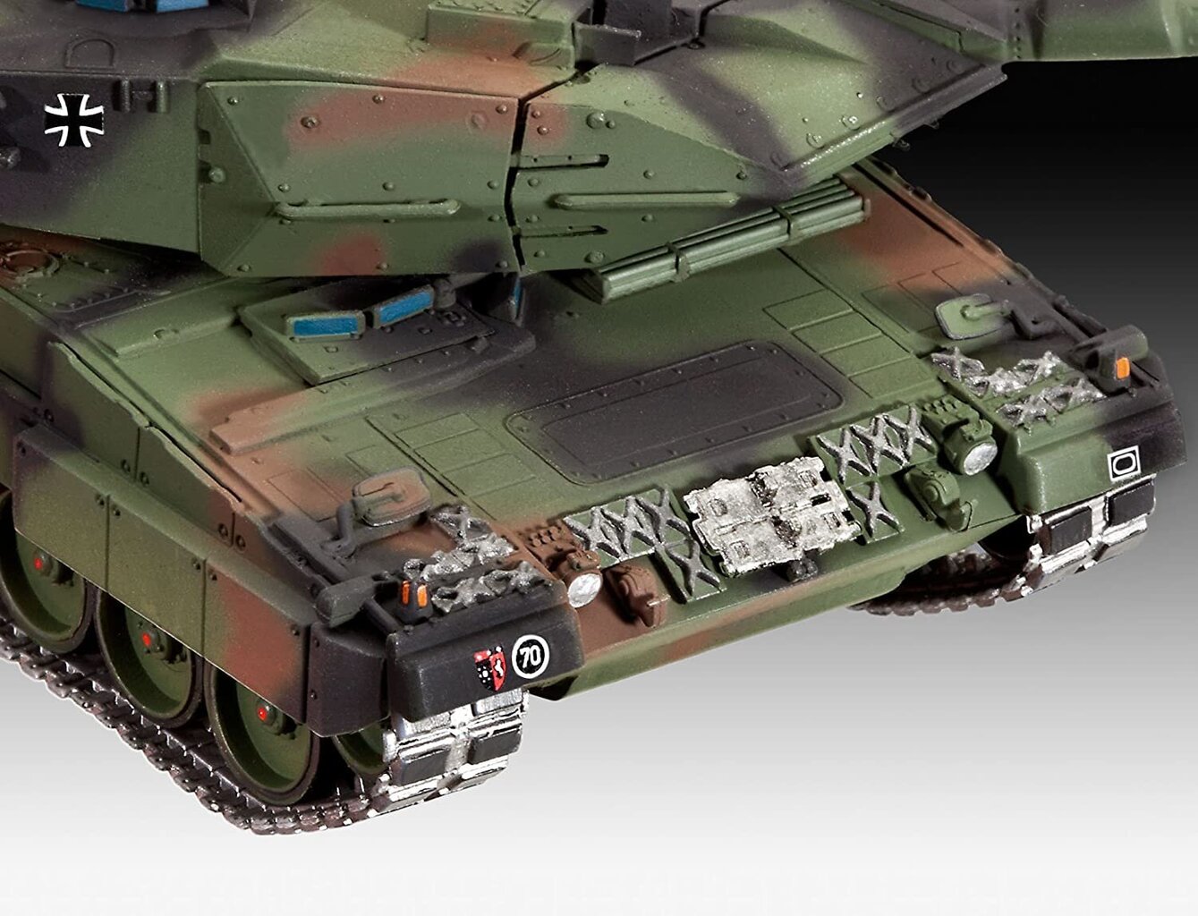 Revell Leopard 2 A6/A6M 1:72 цена и информация | Klotsid ja konstruktorid | kaup24.ee