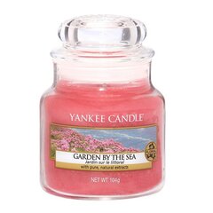 Lõhnaküünal Yankee Candle Garden By The Sea, 104 g hind ja info | Küünlad, küünlajalad | kaup24.ee