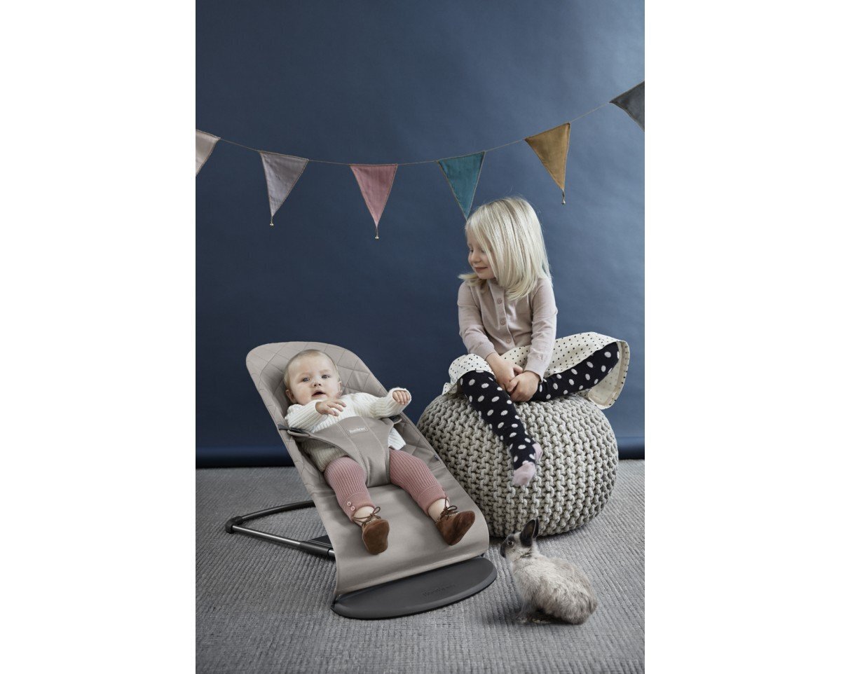 BabyBjörn lamamistool Bliss Cotton Sand Grey, hall hind ja info | Beebi lamamistoolid | kaup24.ee