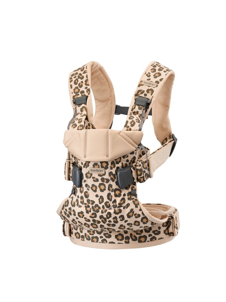 Babybjörn kandekott One Cotton, beige/leopard, 98075 цена и информация | Kõhukotid | kaup24.ee