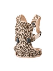 Babybjörn kandekott One Cotton, beige/leopard, 98075 hind ja info | Kõhukotid | kaup24.ee