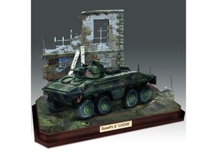 Сборная пластиковая модель Revell - SpPz2 Luchs & 3D Puzzle Diorama, 1/35, 03321 цена и информация | Конструкторы и кубики | kaup24.ee