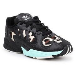 Meeste vabaajajalatsid Adidas Yung-1 M FV6448, must цена и информация | Кроссовки для мужчин | kaup24.ee