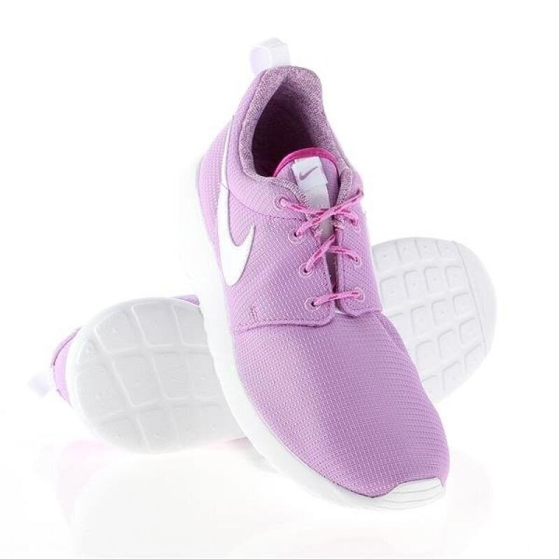 Naiste spordijalatsid Nike Rosherun W 599729-503, lilla цена и информация | Naiste spordi- ja vabaajajalatsid | kaup24.ee