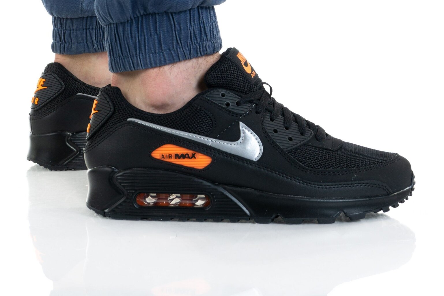 Meeste vabaajajalatsid Nike Air Max 90, must hind ja info | Spordi- ja vabaajajalatsid meestele | kaup24.ee