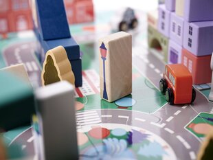 Игра деревянных кубиков «Город» цена и информация | Конструкторы и кубики | kaup24.ee