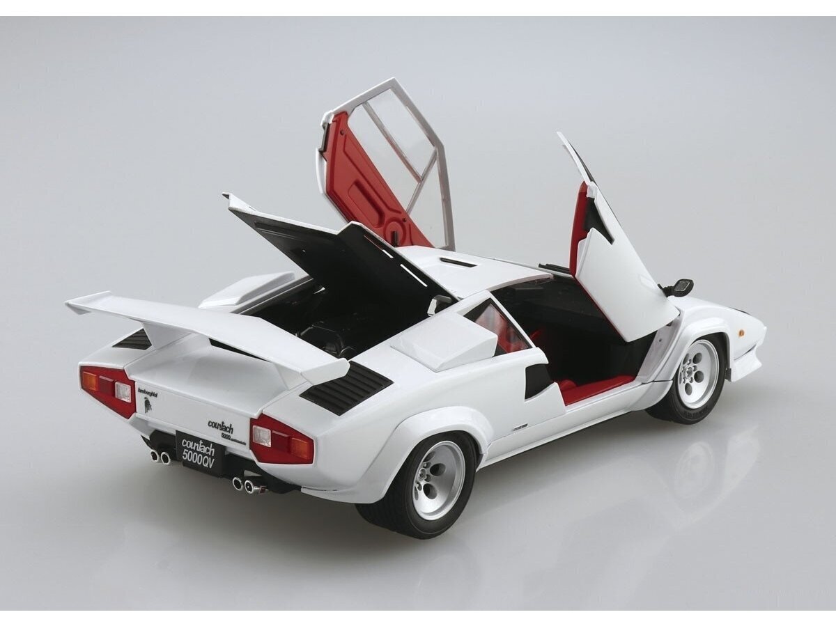 Aoshima - Lamborghini Countach 5000QV 1985/1988, 1/24, 05945 цена и информация | Klotsid ja konstruktorid | kaup24.ee