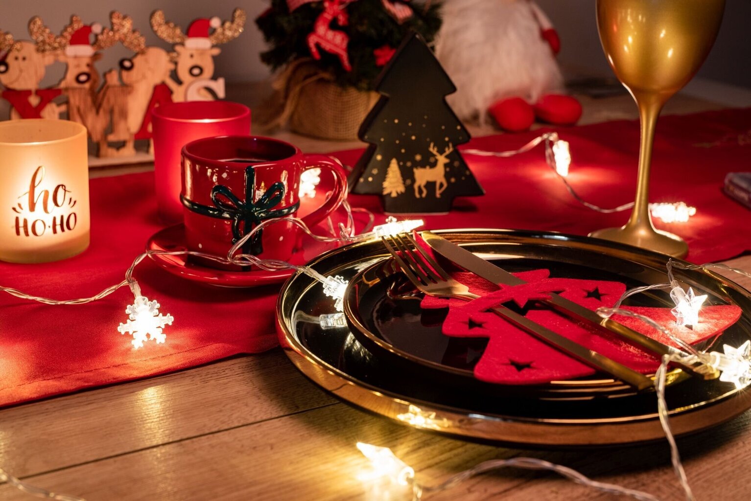 Jõuluteemaline söögiriistade tasku "Kuusk", 10 tk, punane hind ja info | Jõulukaunistused | kaup24.ee