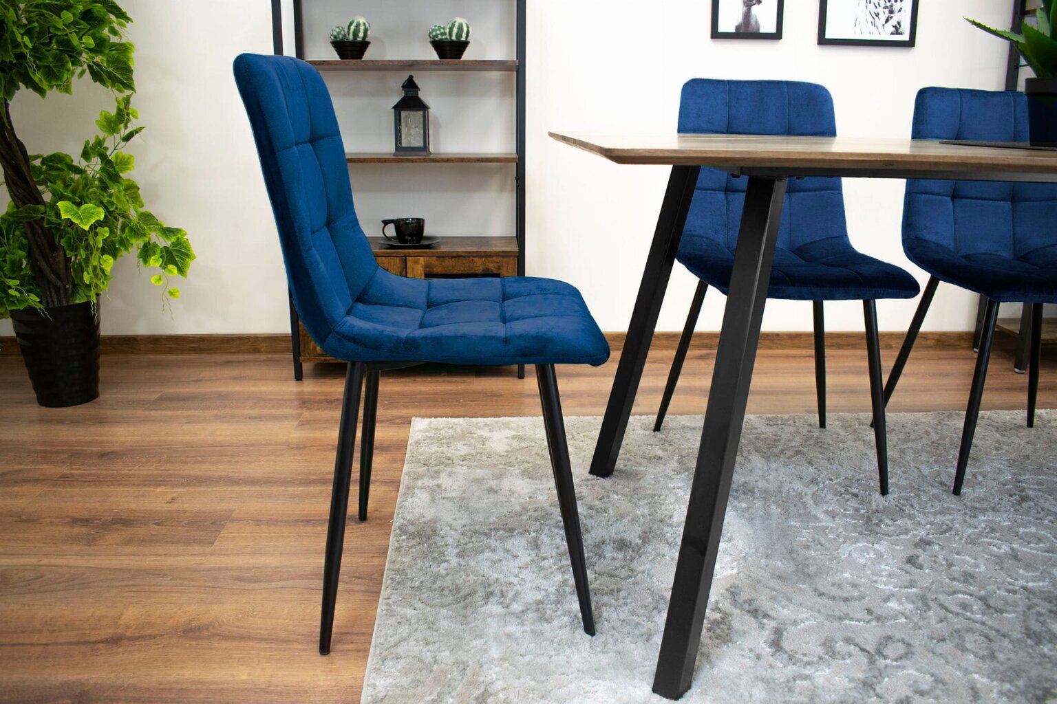 4-tooli komplekt Sara, sinine цена и информация | Söögitoolid, baaritoolid | kaup24.ee