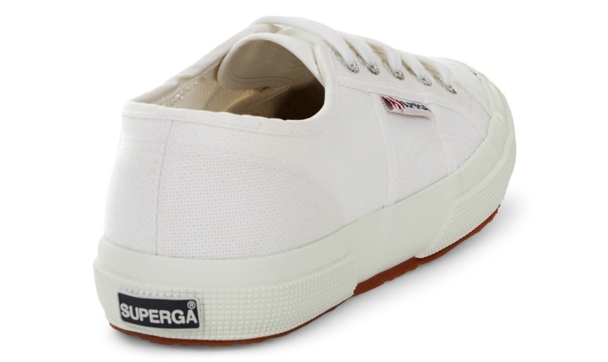 Naiste spordijalanõud Superga 2750 Cotu Classic​, valge hind ja info | Naiste spordi- ja vabaajajalatsid | kaup24.ee