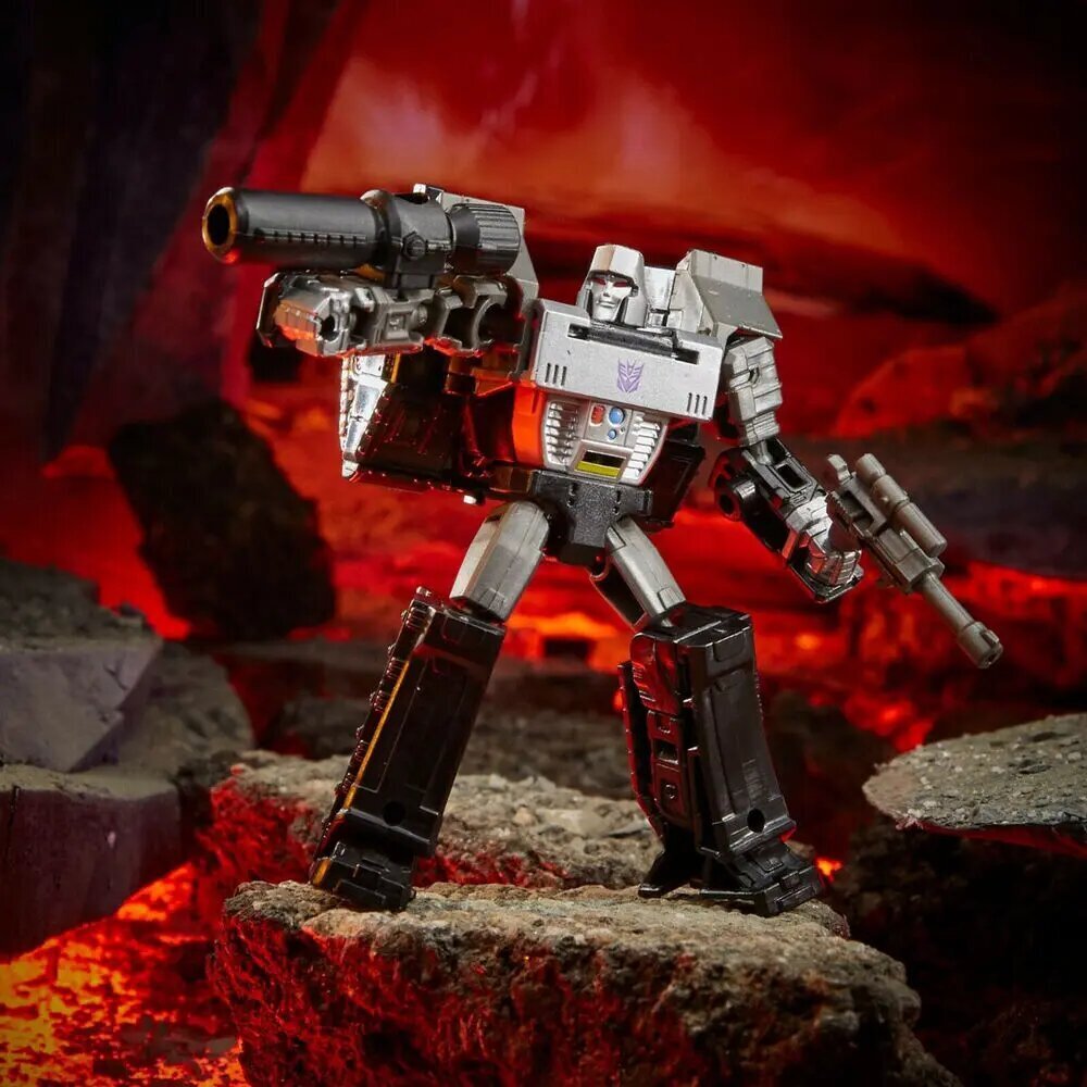 Hasbro Transformatoriai Megatron цена и информация | Fännitooted mänguritele | kaup24.ee