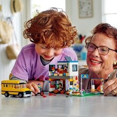 60329 LEGO® City Community День в школе цена и информация | Конструкторы и кубики | kaup24.ee