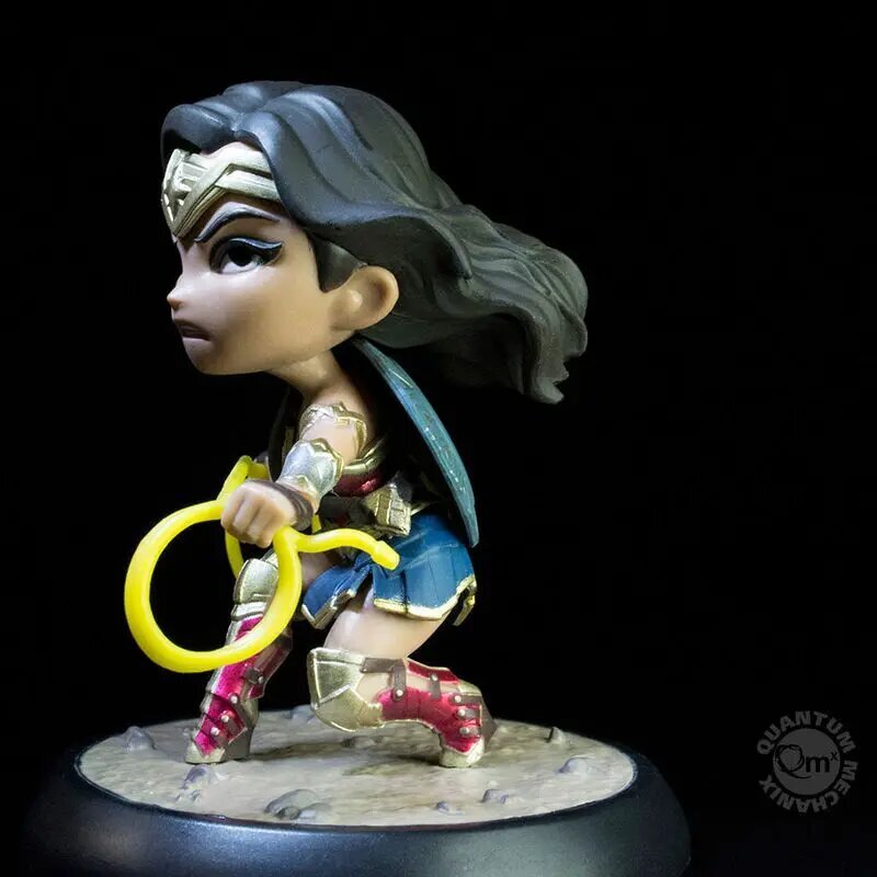 DC Comics mänguasi figuur 9cm Wonder Woman hind ja info | Fännitooted mänguritele | kaup24.ee