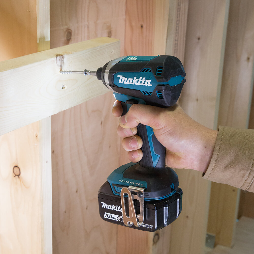 Akutööriistade komplekt Makita DLX2432TJ LXT, 18 V, koos aku ja laadijaga цена и информация | Akutrellid, kruvikeerajad | kaup24.ee