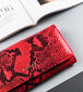Naiste nahast rahakott ussimustriga Cavaldi, punane hind ja info | Naiste rahakotid | kaup24.ee