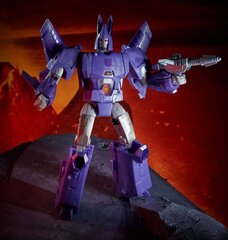 Transformers The Movie Cyclonus figuur 18cm hind ja info | Poiste mänguasjad | kaup24.ee