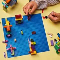 11025 LEGO® Classic Синяя базовая пластина цена и информация | Конструкторы и кубики | kaup24.ee