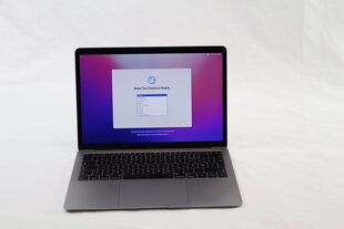 MacBook Air 2018 Retina 13" - Core i5 1.6GHz / 8GB / 128GB SSD / SWE / Space Gray (kasutatud, seisukord A) цена и информация | Ноутбуки | kaup24.ee