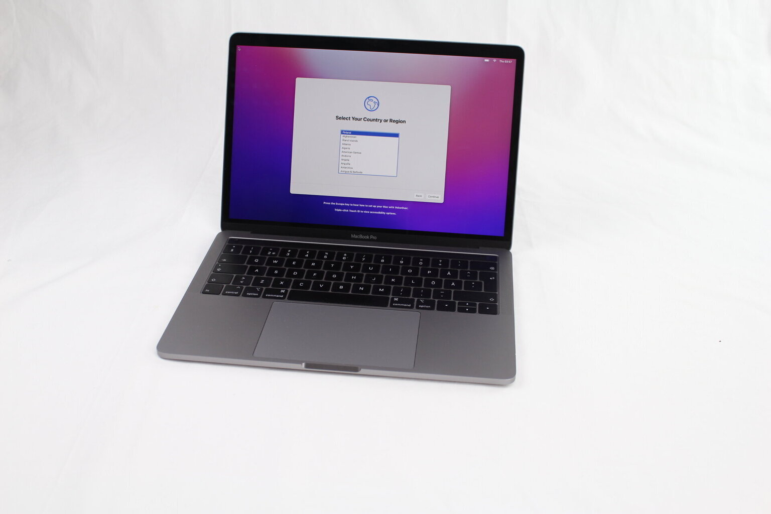 MacBook Pro 2019 Retina 13" 4xUSB-C - Core i5 2.4GHz / 8GB / 256GB SSD / SWE / Space Gray (kasutatud, seisukord A) цена и информация | Sülearvutid | kaup24.ee