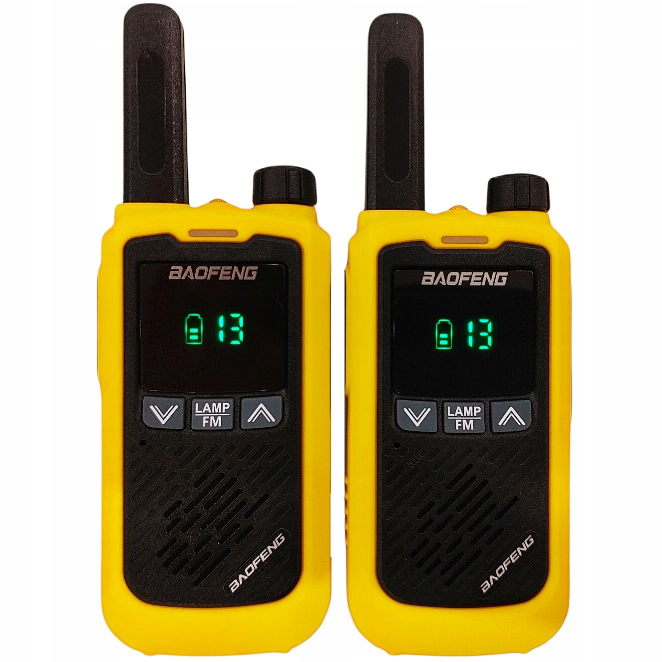 2x Baofeng BF-T17 raadio + FM