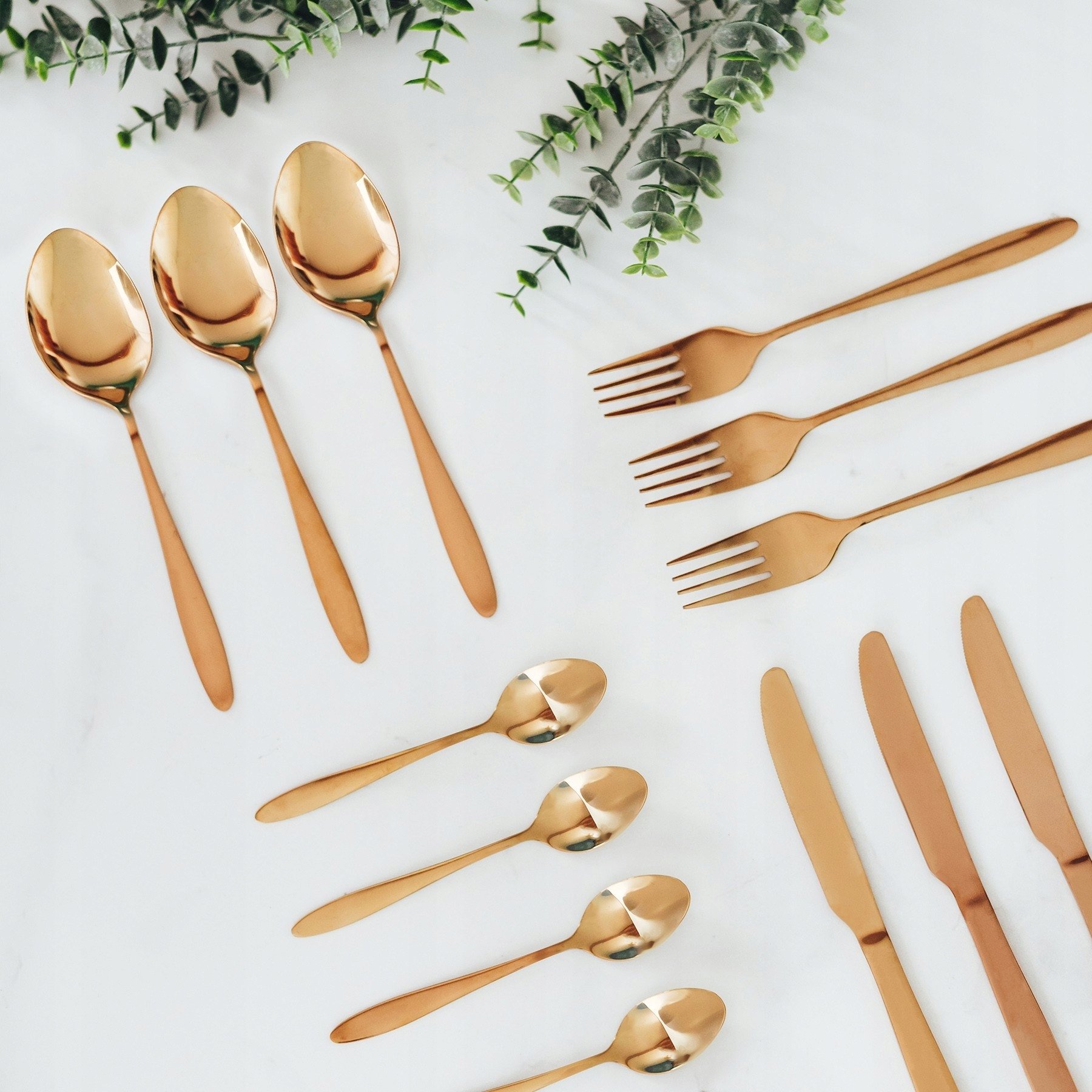 Homla Gold Cutlery 16 tk komplekt Jõulukomplekt Tootjakood 01