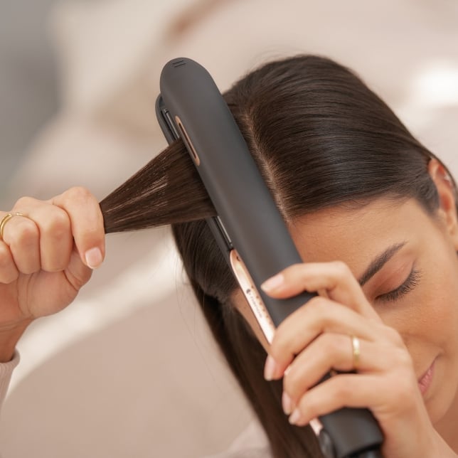 Estremità sottile per lisciare i capelli dalla radice alla punta