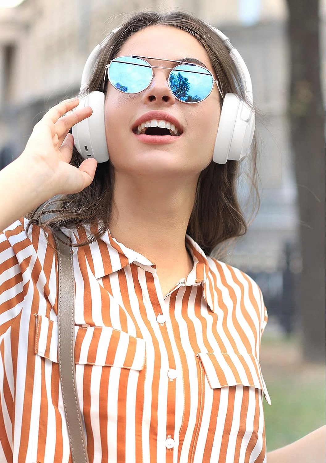 FEEGAR kõrvapealsed juhtmevabad kõrvaklapid 65H Bluetooth 5.3 6xEQ mikrofoni helitugevuse reguleerimine Jah