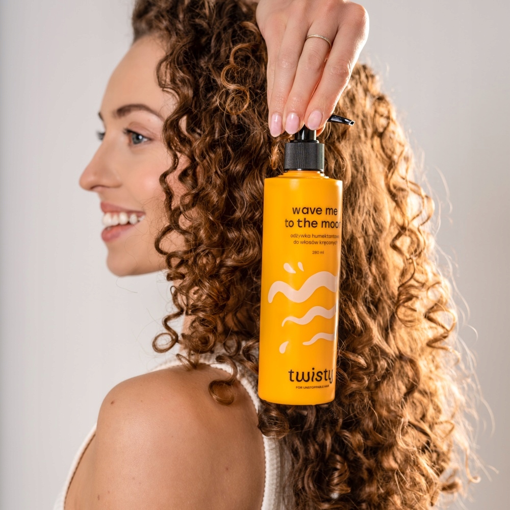 HAIR CONDITIONER drėkinamasis CURLY HAIR drėkinamasis formavimas CURLS Veiksmų regeneravimas ir drėkinimas