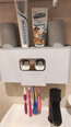 Автоматический дозатор для 2-ух зубных паст с держателем для зубных щеток