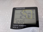 Sise- ja välistemperatuuri LCD termomeeter hind