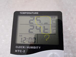 Sise- ja välistemperatuuri LCD termomeeter