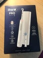 Электрическая зубная щетка Oral-B PRO 3500 White цена